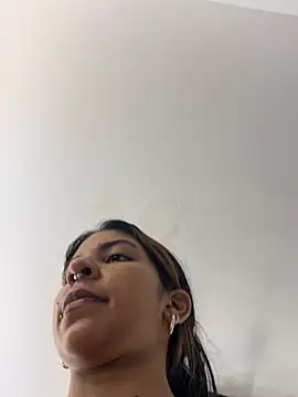 VioletaHills  online show from May 2026 12:34:02 PM