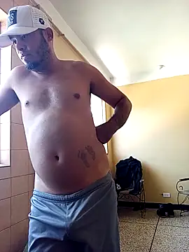 Snapshot of Chuoo069 chatting on March 2026 04:02:02 PM Chuoo069 online show from March 2026 04:02:02 PM