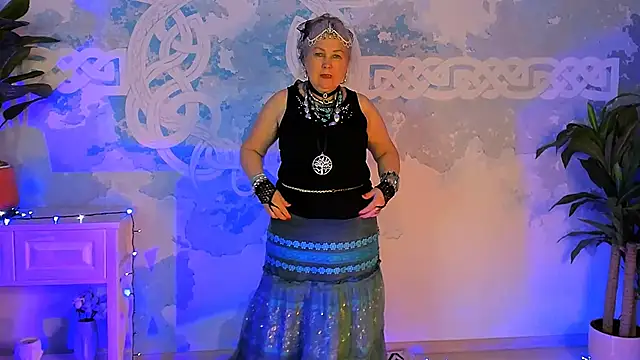 Snapshot of LilaMaharani chatting on May 2026 01:48:01 PM LilaMaharani online show from May 2026 01:48:01 PM