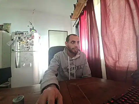 Snapshot of oroenbarra chatting on May 2026 03:40:02 PM oroenbarra online show from May 2026 03:40:02 PM