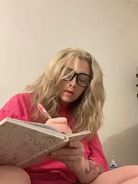 imkhloe online show from March 2026 12:14:01 AM