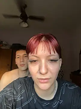 Foxxyice online show from March 2026 08:37:01 PM