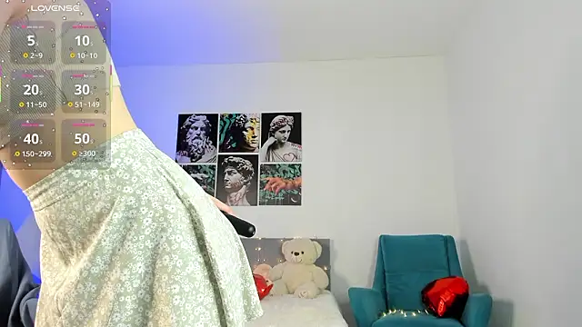 Snapshot of squeezyteasy chatting on March 2026 01:44:02 AM squeezyteasy online show from March 2026 01:44:02 AM