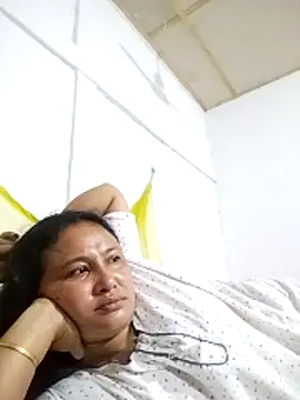 Snapshot of Rashi_bhabi chatting on June 2026 04:37:02 PM Rashi bhabi online show from June 2026 04:37:02 PM
