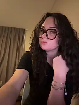 Claraaaaa06 online show from March 2026 09:43:02 PM