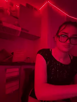 Claraaaaa06 online show from April 2026 07:14:01 PM