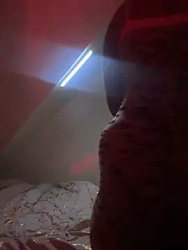 Snapshot of SinSinnai chatting on March 2026 07:03:02 AM SinSinnai online show from March 2026 07:03:02 AM