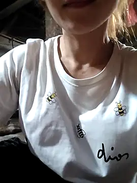 Snapshot of EvaHair-2026 chatting on March 2026 10:00:02 AM EvaHair-2026 online show from March 2026 10:00:02 AM