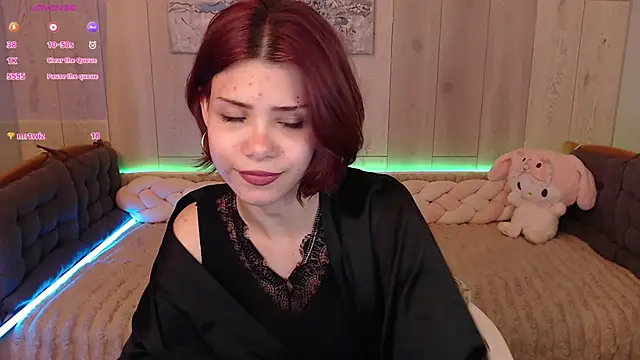 llittle-peachh online show from April 2026 03:18:02 PM