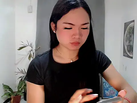 Snapshot of rainexox1 chatting on May 2026 05:31:02 PM rainexox1 online show from May 2026 05:31:02 PM