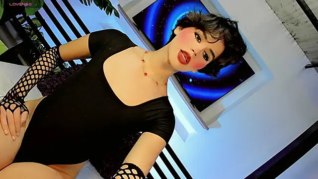 Snapshot of Valentiina_Foxx chatting on June 2026 02:01:02 PM Valentiina Foxx online show from June 2026 02:01:02 PM