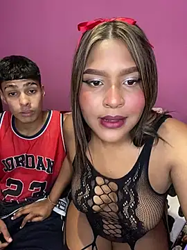 Snapshot of albenohe chatting on March 2026 02:17:02 AM albenohe online show from March 2026 02:17:02 AM