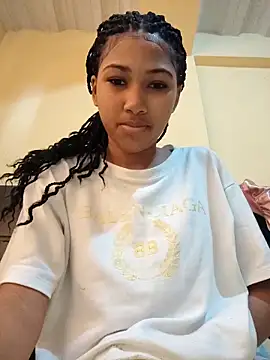 Yire  online show from March 2026 10:05:02 PM