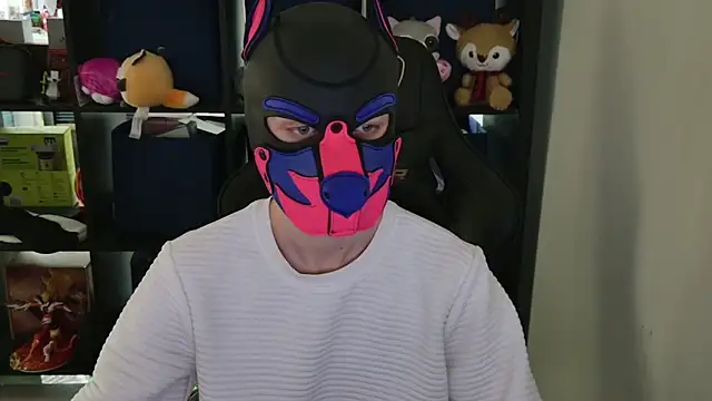 Snapshot of MellPUP chatting on April 2026 09:04:02 PM MellPUP online show from April 2026 09:04:02 PM