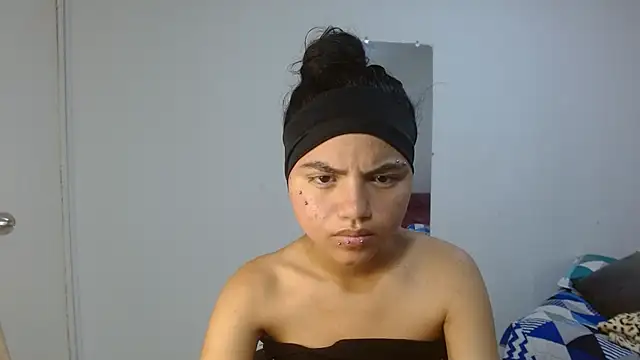 Snapshot of kimmyfuckass chatting on May 2026 01:19:01 PM kimmyfuckass online show from May 2026 01:19:01 PM