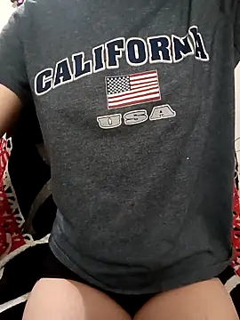 naomi unu online show from April 2026 10:48:02 PM