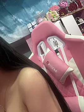 hot-cumplay online show from May 2026 02:36:02 PM