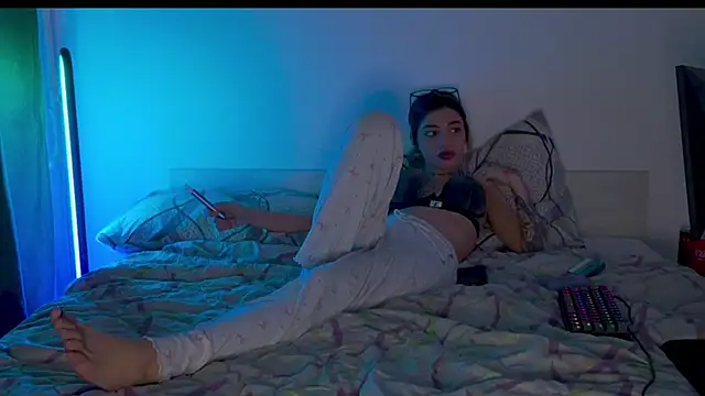 sweelexy online show from March 2026 05:35:01 AM