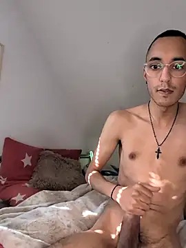 Snapshot of lu_olxhi chatting on March 2026 01:50:01 PM lu olxhi online show from March 2026 01:50:01 PM