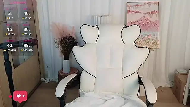 Noelle-2007 online show from March 2026 02:28:01 PM