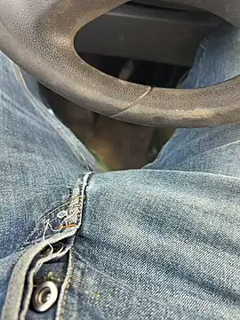 NonrigidFolderol online show from March 2026 11:28:02 AM