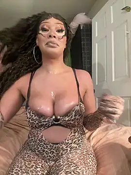 Riasvenenoo online show from May 2026 04:04:01 PM