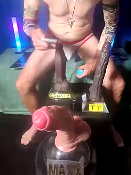 FantasyMan-BiWM online show from May 2026 03:13:01 AM