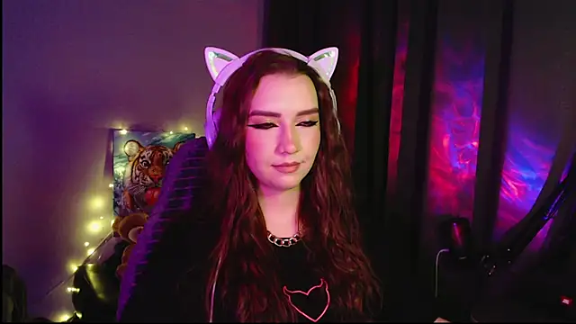 Celia Sensual  online show from April 2026 06:54:02 PM