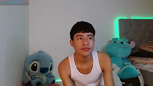 Snapshot of Sebas_fire4 chatting on March 2026 10:57:02 PM Sebas fire4 online show from March 2026 10:57:02 PM