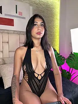 Snapshot of Lilyrousse_ chatting on May 2026 11:47:01 AM Lilyrousse online show from May 2026 11:47:01 AM