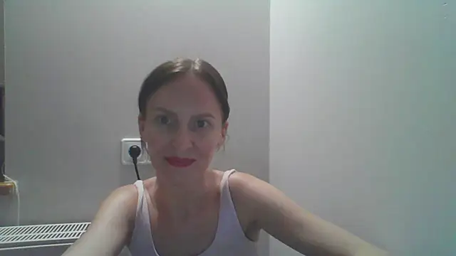 AnnaTight online show from August 2026 08:29:01 PM