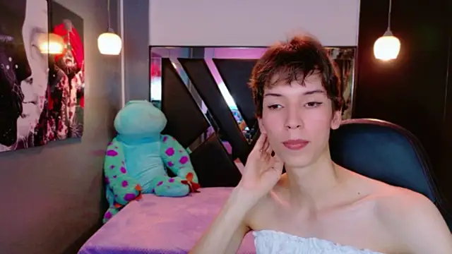 Stefany PiInk online show from June 2026 12:10:02 PM