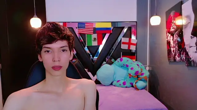 Stefany PiInk online show from June 2026 12:48:02 PM