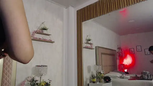 Madii  online show from April 2026 12:08:02 PM