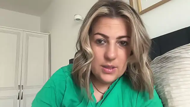 annabellewarick online show from July 2026 07:14:01 AM
