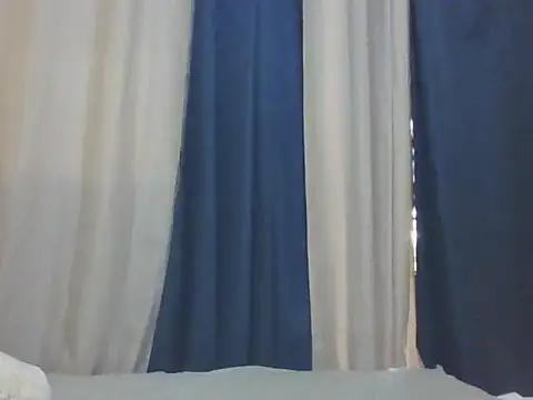 Snapshot of niki301 chatting on April 2026 02:33:01 PM niki301 online show from April 2026 02:33:01 PM
