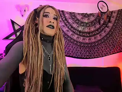 OnixWitch777 online show from June 2026 02:43:02 PM