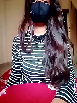 Divya3107 online show from May 2026 03:34:01 AM