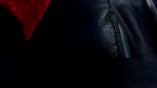 freaky couple  online show from March 2026 01:32:02 AM