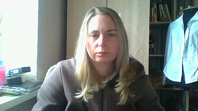 Mollie365 online show from April 2026 09:29:02 AM