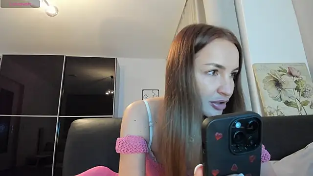 LunaWalter online show from March 2026 08:56:01 PM