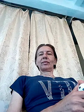 Tania9876 online show from June 2026 05:52:02 AM