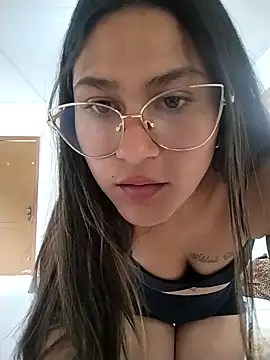 Belinha2026 online show from March 2026 04:46:02 PM