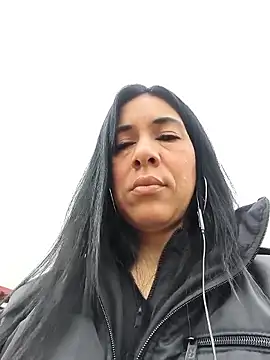 Snapshot of Camillemonroe_ chatting on April 2026 11:36:02 AM Camillemonroe online show from April 2026 11:36:02 AM