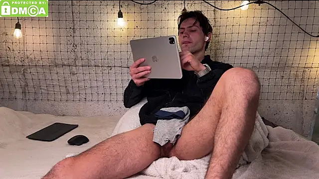 Daniel Vibe online show from March 2026 02:27:02 AM