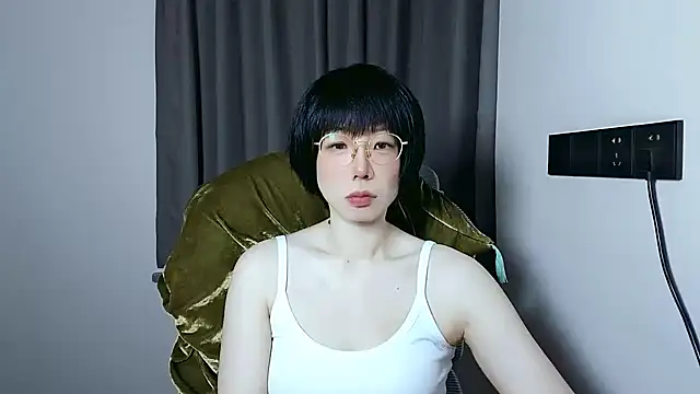 Snapshot of lin_lin_520_520 chatting on May 2026 03:41:01 PM lin lin 520 520 online show from May 2026 03:41:01 PM