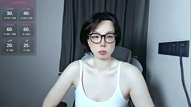 Snapshot of lin_lin_520_520 chatting on August 2026 03:58:02 PM lin lin 520 520 online show from August 2026 03:58:02 PM