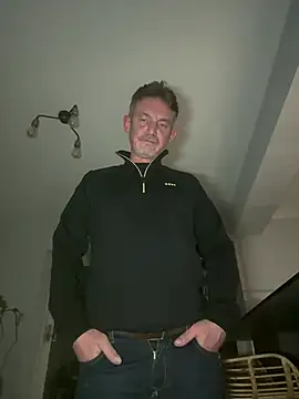 RefinedRogue69 online show from March 2026 10:04:02 PM