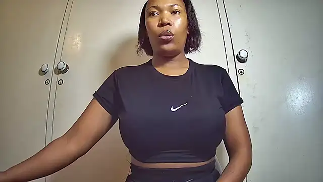 embarbianc online show from May 2026 12:07:02 AM