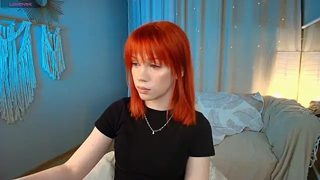 Snapshot of lisa_sunny_ chatting on April 2026 04:50:02 PM lisa sunny online show from April 2026 04:50:02 PM